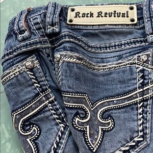 Rock Revival Capri